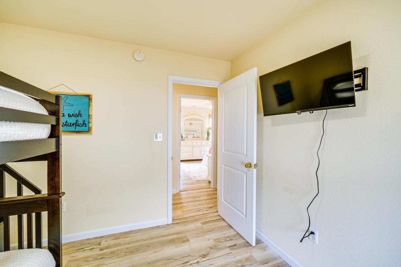 Nags Head Vacation Rental With Hot Tub Near Beach! ภายนอก รูปภาพ