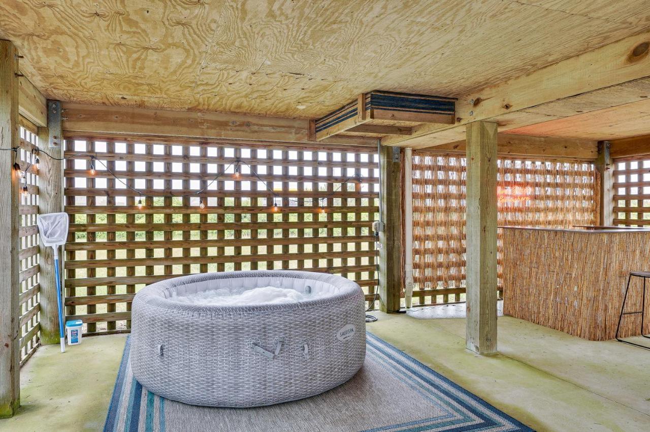 Nags Head Vacation Rental With Hot Tub Near Beach! ภายนอก รูปภาพ